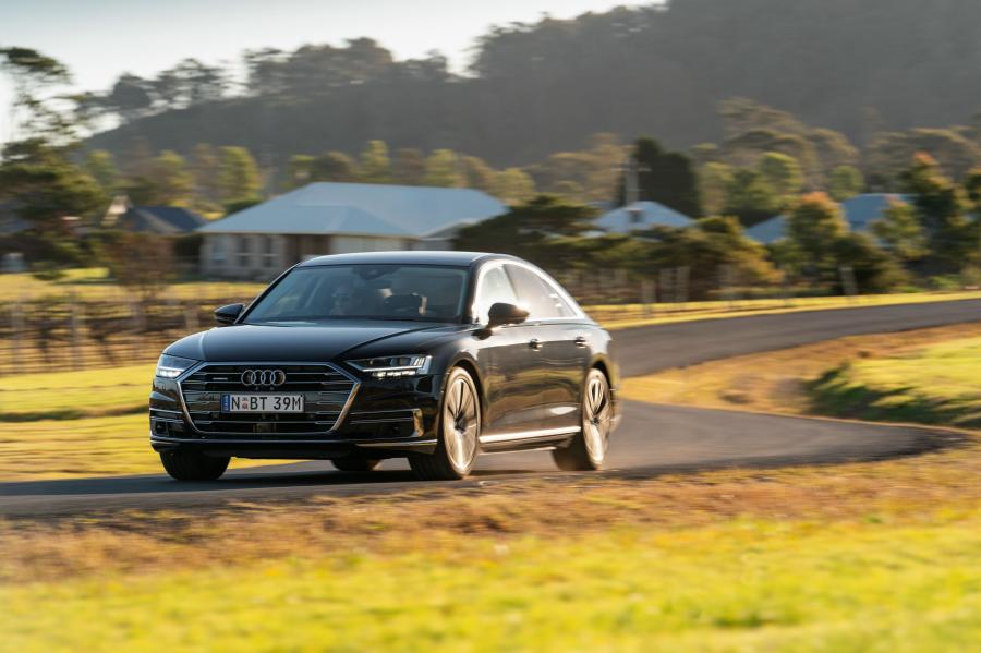  Audi A8 55 TFSI Quattro (D5) 2018 года  (AU) (фото 2 из 20)